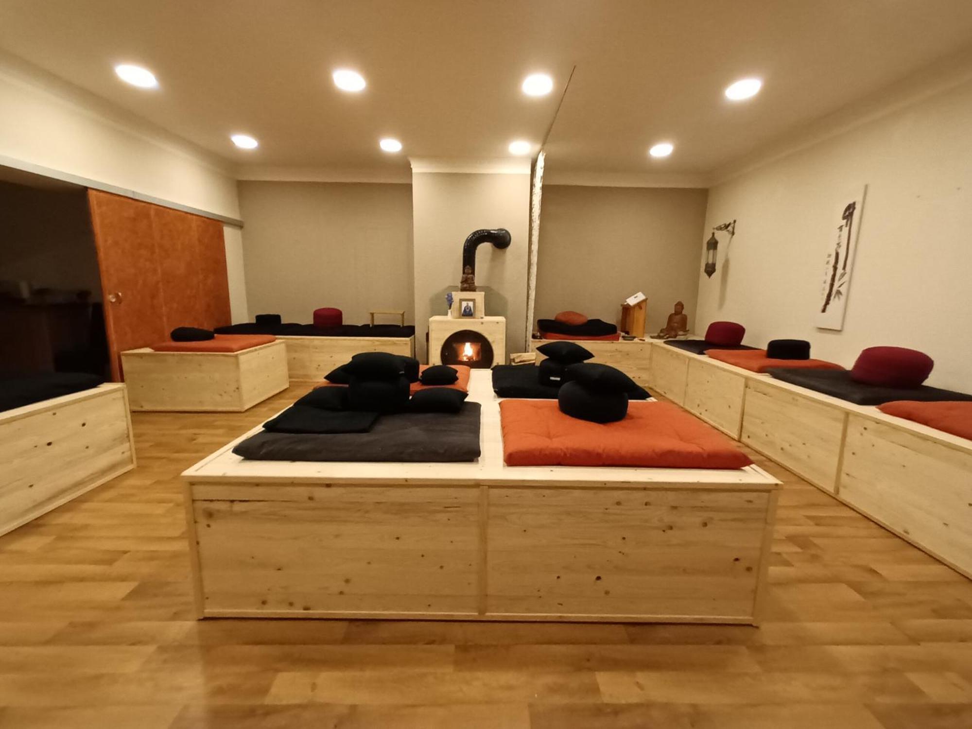 Lee Zen Hotel Leezen  Buitenkant foto
